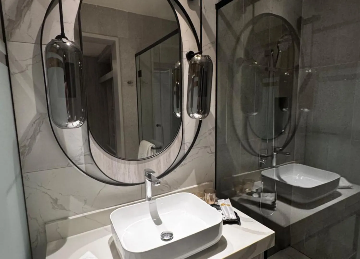 ג'ורג' טאון Fifth Avenue Hotel